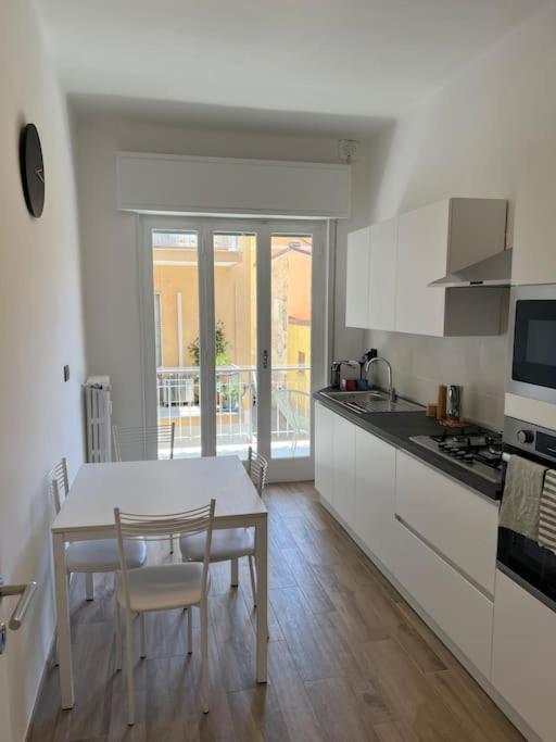 Borgo Marina Apartments Imperia Luaran gambar