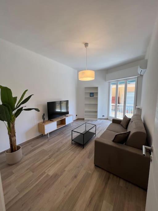 Borgo Marina Apartments Imperia Luaran gambar